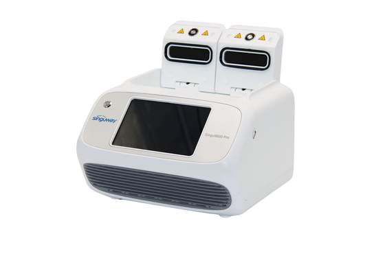 خفيفة الوزن في الوقت الحقيقي RT PCR آلة اختبار آلة PCR المحمولة مع شاشة تعمل باللمس